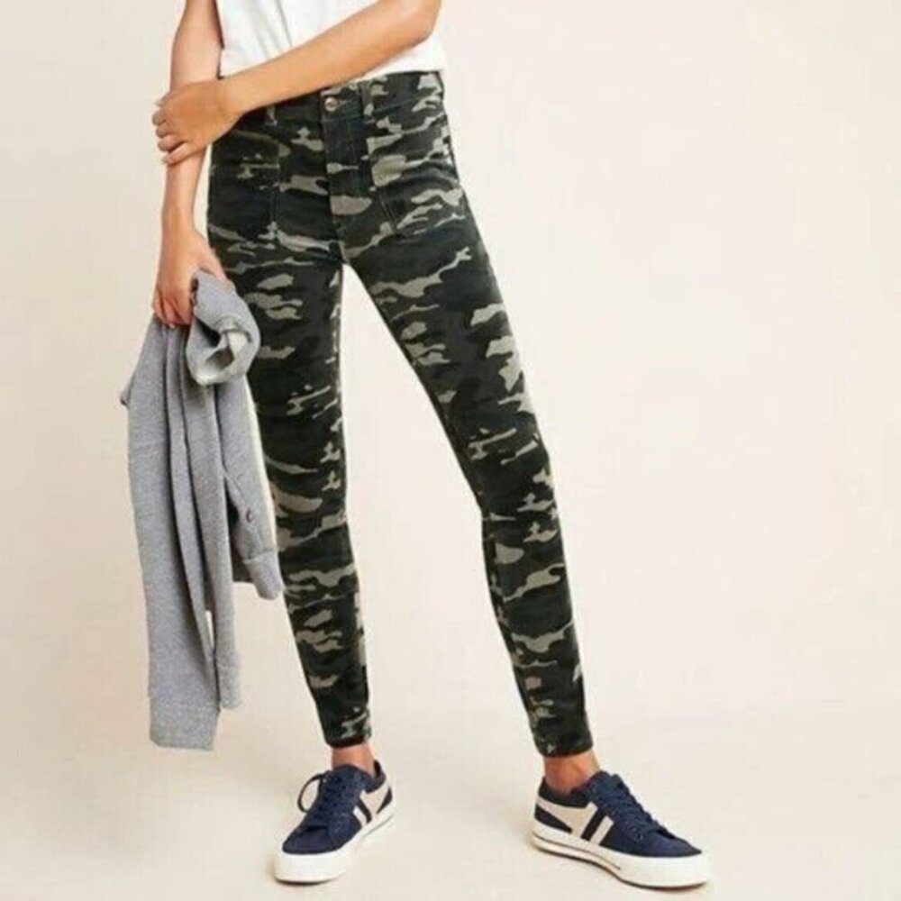 Anthropologie Pilcro High Rise Skinny Corduroy Camouflage Pants Women 26 Stretch